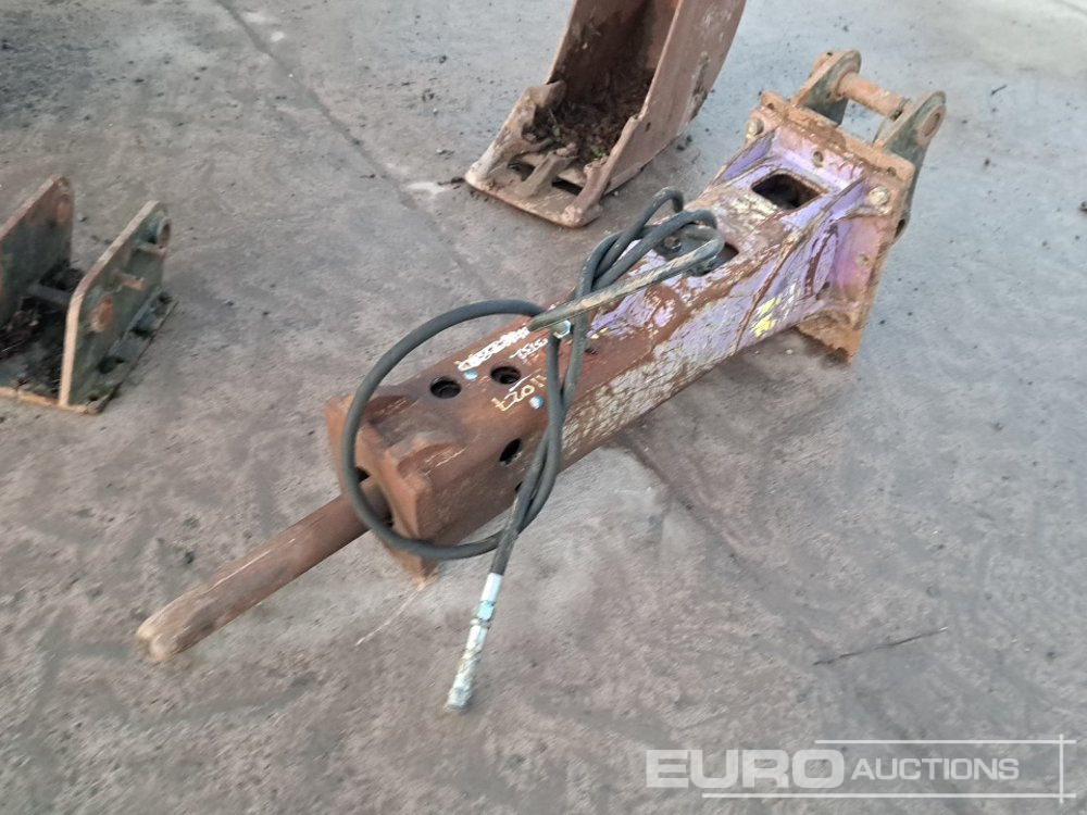 Pro Dem Hydraulic Breaker 45mm Pin to suit 4-6 Ton Excavator - Гидромолот: фото 3 Pro Dem Hydraulic Breaker 45mm Pin to suit 4-6 Ton Excavator - Гидромолот: фото 3
