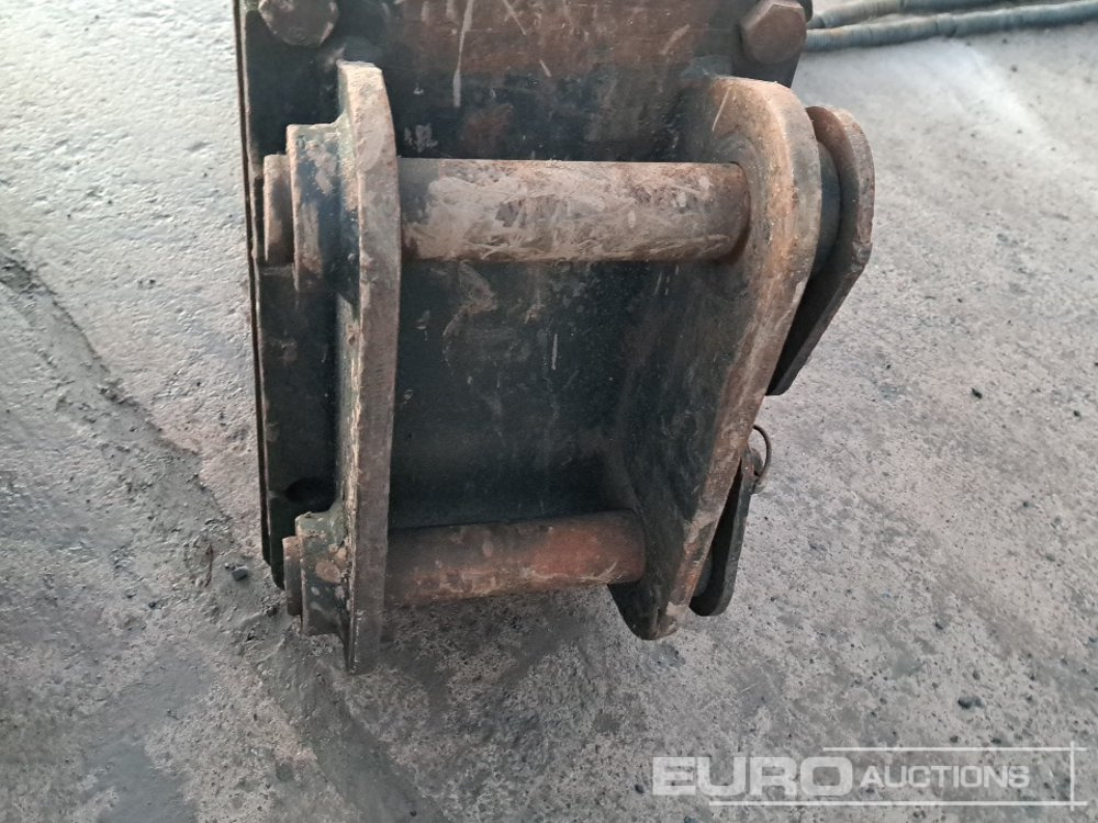 Rammer Hydraulic Breaker 45mm Pin to suit 4-6 Ton Excavator - Гидромолот: фото 5 Rammer Hydraulic Breaker 45mm Pin to suit 4-6 Ton Excavator - Гидромолот: фото 5