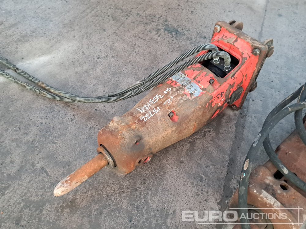 Rammer Hydraulic Breaker 45mm Pin to suit 4-6 Ton Excavator - Гидромолот: фото 1 Rammer Hydraulic Breaker 45mm Pin to suit 4-6 Ton Excavator - Гидромолот: фото 1
