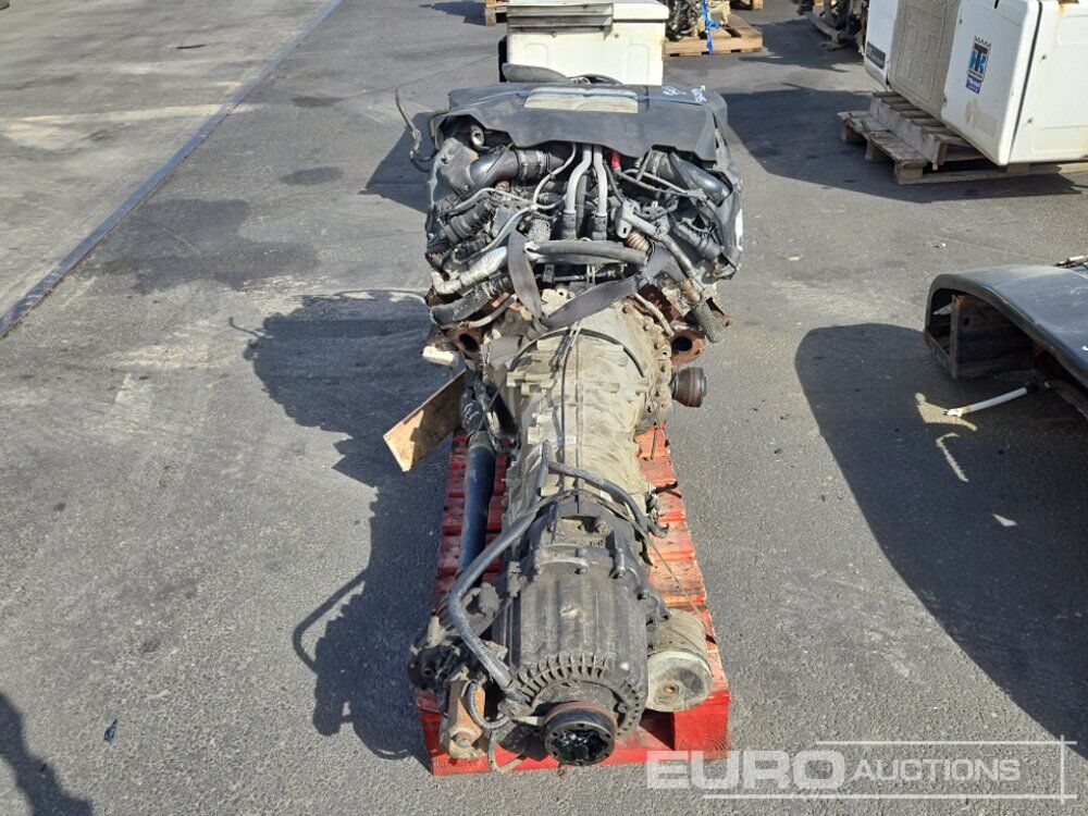 Range Rover V8 Engine, Gearbox - Двигатель: фото 4 Range Rover V8 Engine, Gearbox - Двигатель: фото 4