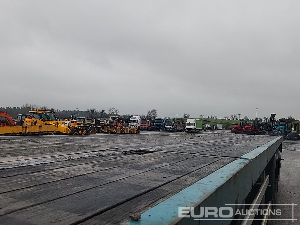 Полуприцеп бортовой/ Платформа SDC 45' Tri Axle Flat Trailer, BPW Axles: фото 14 Полуприцеп бортовой/ Платформа SDC 45' Tri Axle Flat Trailer, BPW Axles: фото 14