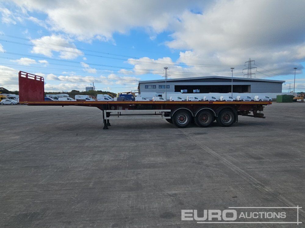SDC Trailer Tri Axle Extendable Flat Bed Trailer - Прицеп бортовой/ Платформа: фото 2 SDC Trailer Tri Axle Extendable Flat Bed Trailer - Прицеп бортовой/ Платформа: фото 2