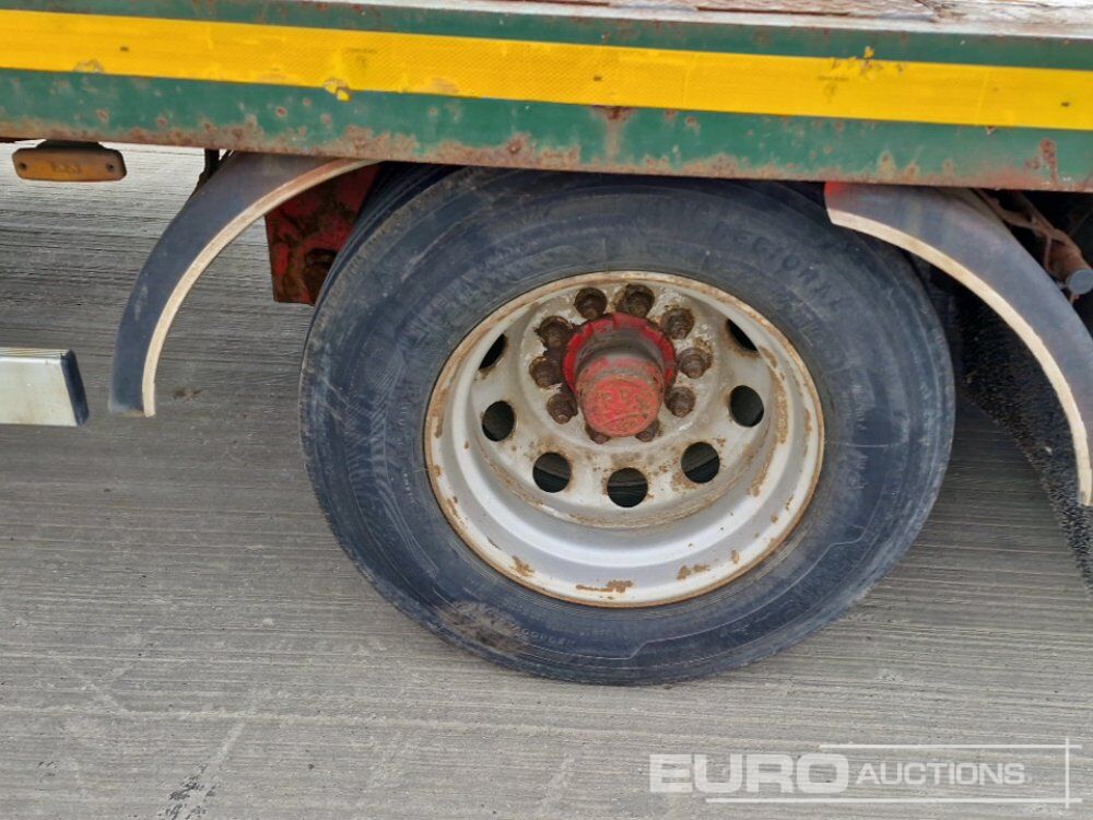Полуприцеп бортовой/ Платформа SDC Trailer Tri Axle Stepframe Flat Bed Trailer: фото 14 Полуприцеп бортовой/ Платформа SDC Trailer Tri Axle Stepframe Flat Bed Trailer: фото 14