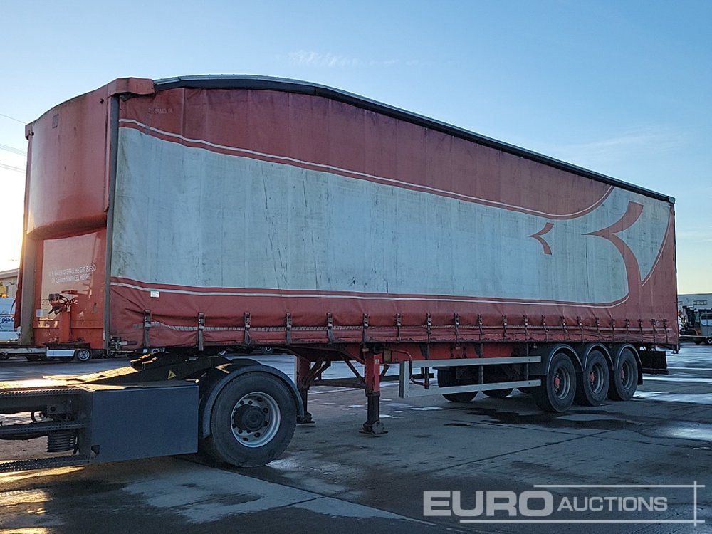 SDC Tri Axle Curtainsider Trailer - Тентованный полуприцеп: фото 1 SDC Tri Axle Curtainsider Trailer - Тентованный полуприцеп: фото 1