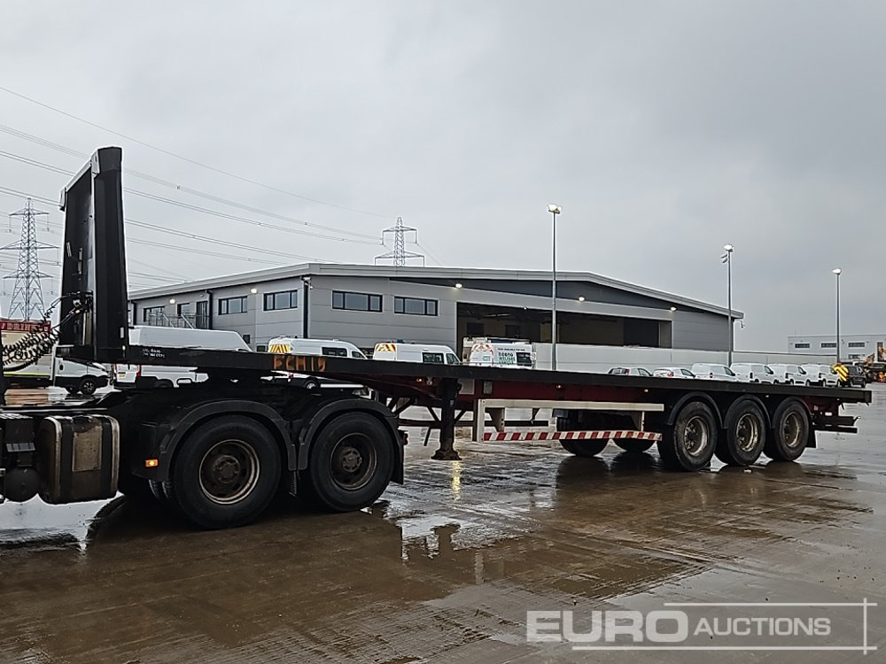 SDC Tri Axle Flatbed Trailer - Полуприцеп бортовой/ Платформа: фото 1 SDC Tri Axle Flatbed Trailer - Полуприцеп бортовой/ Платформа: фото 1