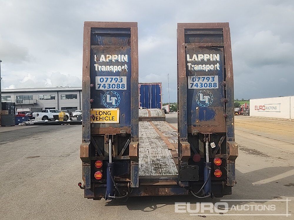 SDC Tri Axle Step Frame Low Loader Trailer, Outriggers - Низкорамный полуприцеп: фото 4 SDC Tri Axle Step Frame Low Loader Trailer, Outriggers - Низкорамный полуприцеп: фото 4