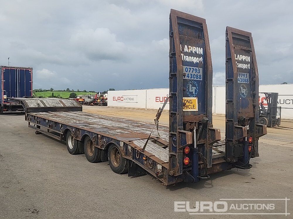 SDC Tri Axle Step Frame Low Loader Trailer, Outriggers - Низкорамный полуприцеп: фото 3 SDC Tri Axle Step Frame Low Loader Trailer, Outriggers - Низкорамный полуприцеп: фото 3