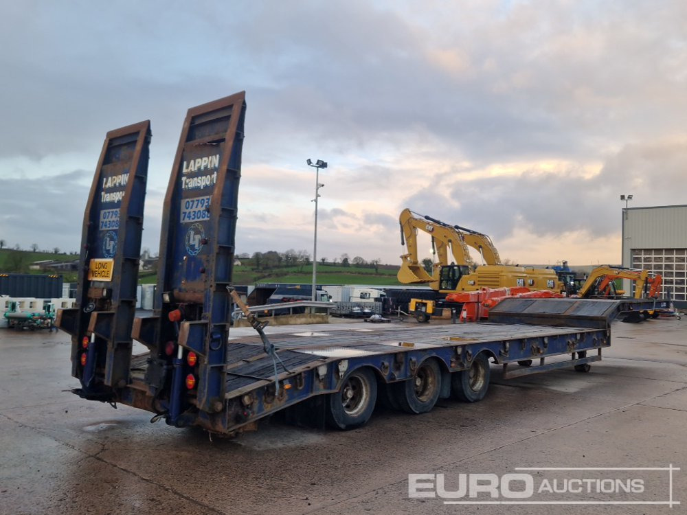 SDC Tri Axle Stepframe Low Loader, Hydraulic Ramps (Selling After Lot 978) - Низкорамный полуприцеп: фото 3 SDC Tri Axle Stepframe Low Loader, Hydraulic Ramps (Selling After Lot 978) - Низкорамный полуприцеп: фото 3