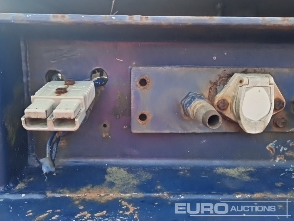 SDC Tri Axle Stepframe Low Loader, Hydraulic Ramps (Selling After Lot 978) - Низкорамный полуприцеп: фото 5 SDC Tri Axle Stepframe Low Loader, Hydraulic Ramps (Selling After Lot 978) - Низкорамный полуприцеп: фото 5