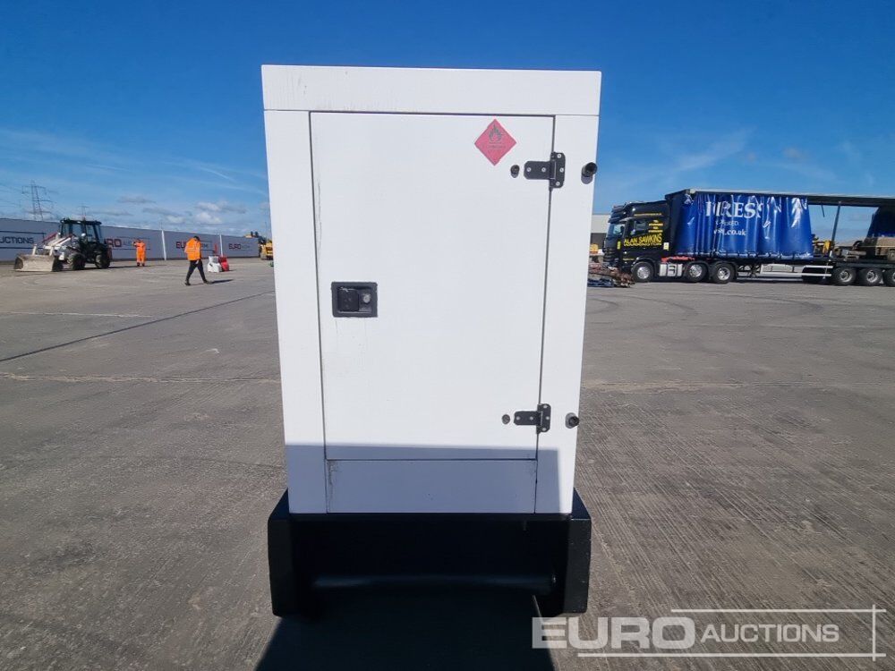 SDMO R220 - Электрогенератор: фото 4 SDMO R220 - Электрогенератор: фото 4
