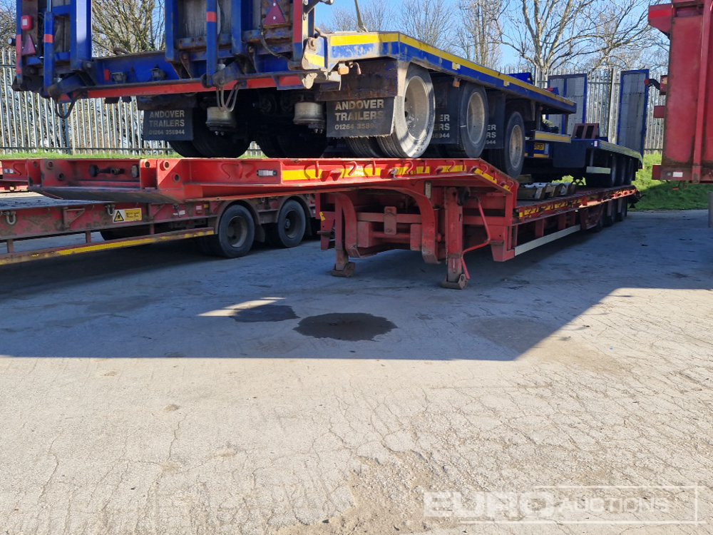 SM TRAILERS Tri Axle Extendable Stepframe Low Loader Trailer, Neck Ramps, Wheel Wells, Tail Ramps - Низкорамный полуприцеп: фото 1 SM TRAILERS Tri Axle Extendable Stepframe Low Loader Trailer, Neck Ramps, Wheel Wells, Tail Ramps - Низкорамный полуприцеп: фото 1