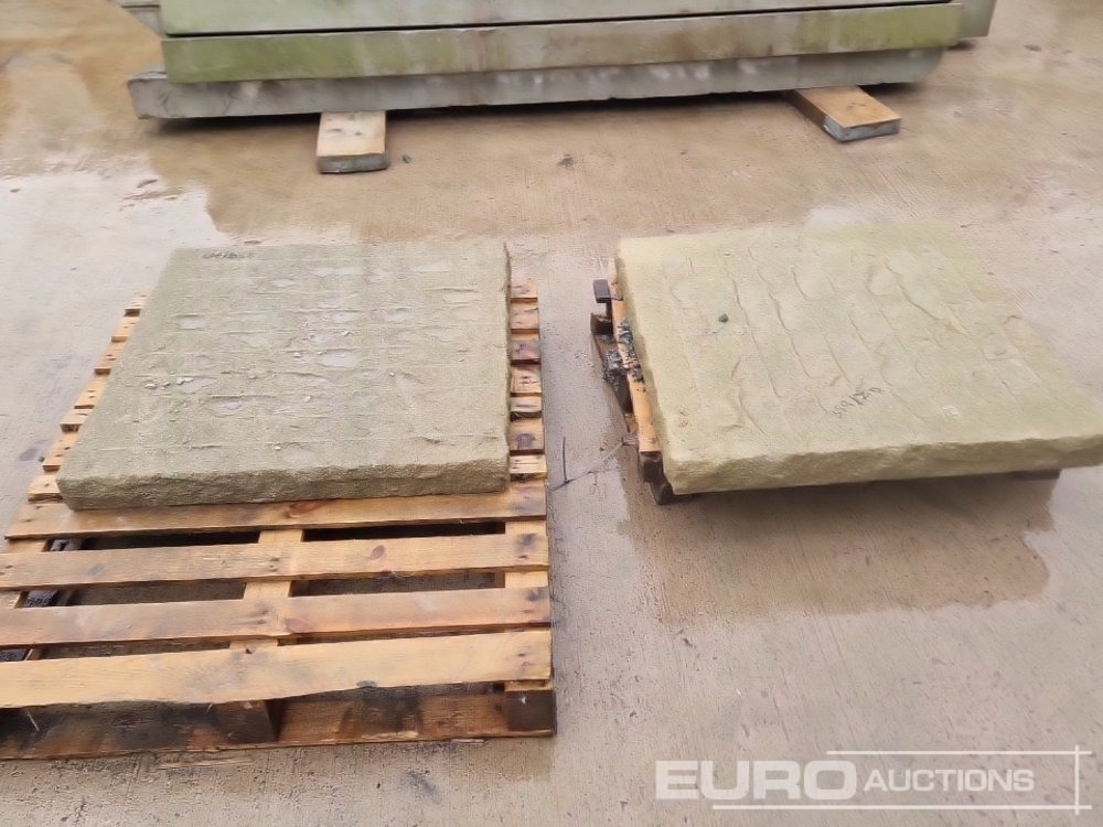 Sandstone Pillar Caps (2 of) - Строительное оборудование: фото 2 Sandstone Pillar Caps (2 of) - Строительное оборудование: фото 2