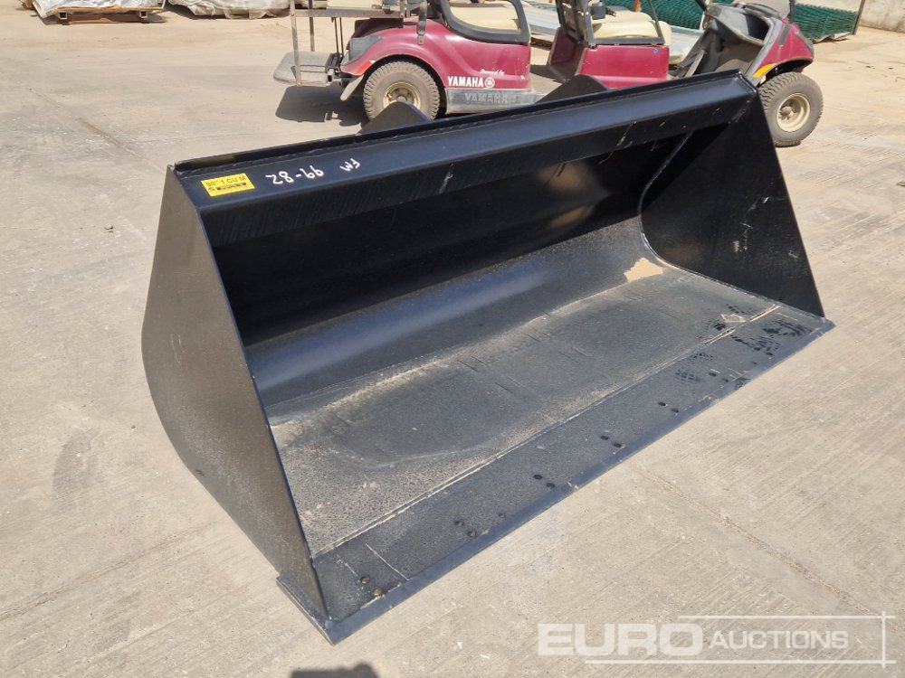 Сельскохозяйственная техника Unused Strickland 90" Loading Bucket to suit Manitou Telehandler: фото 7