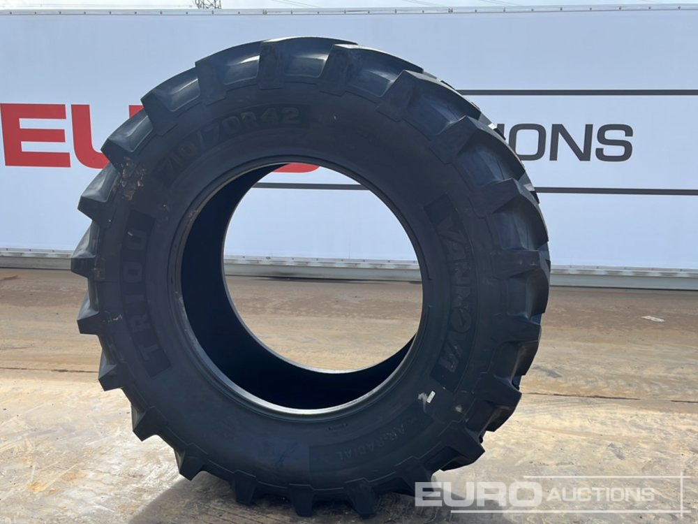 Unused Vannova 710/70R42-173 R1W Tyre (2 of) - Сельскохозяйственная техника: фото 1 Unused Vannova 710/70R42-173 R1W Tyre (2 of) - Сельскохозяйственная техника: фото 1