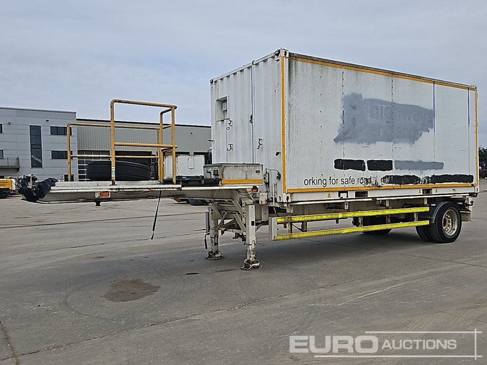 Single Axle Twist & Lock Skeleton Trailer, 20' Container - Полуприцеп бортовой/ Платформа: фото 1 Single Axle Twist & Lock Skeleton Trailer, 20' Container - Полуприцеп бортовой/ Платформа: фото 1
