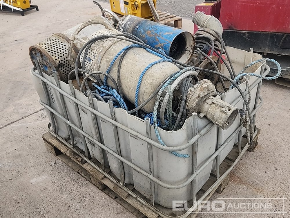 Stillage of Water Pumps & Rollers to suit Excavator (Spares) - Строительное оборудование: фото 2 Stillage of Water Pumps & Rollers to suit Excavator (Spares) - Строительное оборудование: фото 2