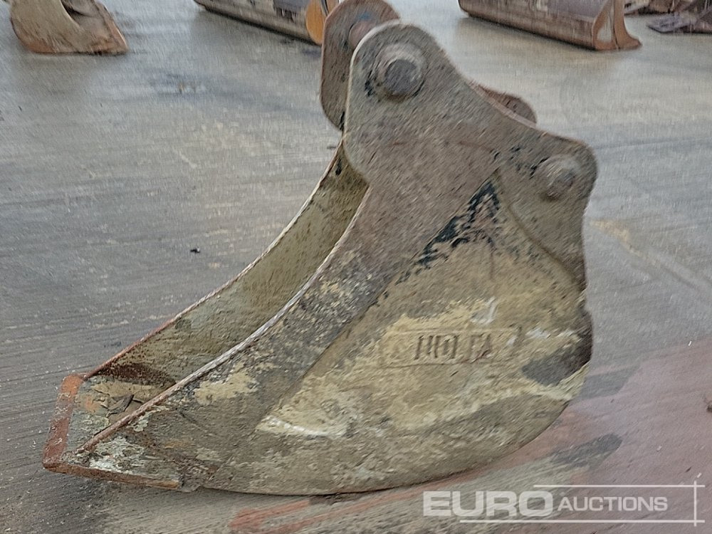 Ковш Strickland 12" Digging Bucket 65mm Pin to suit 13 Ton Excavator: фото 6 Ковш Strickland 12" Digging Bucket 65mm Pin to suit 13 Ton Excavator: фото 6