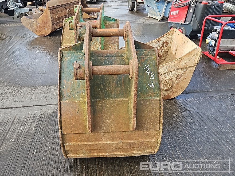 Strickland 36", 24", 24" Digging Bucket 45mm Pin to suit 4-6 Ton Excavator - Ковш: фото 4 Strickland 36", 24", 24" Digging Bucket 45mm Pin to suit 4-6 Ton Excavator - Ковш: фото 4