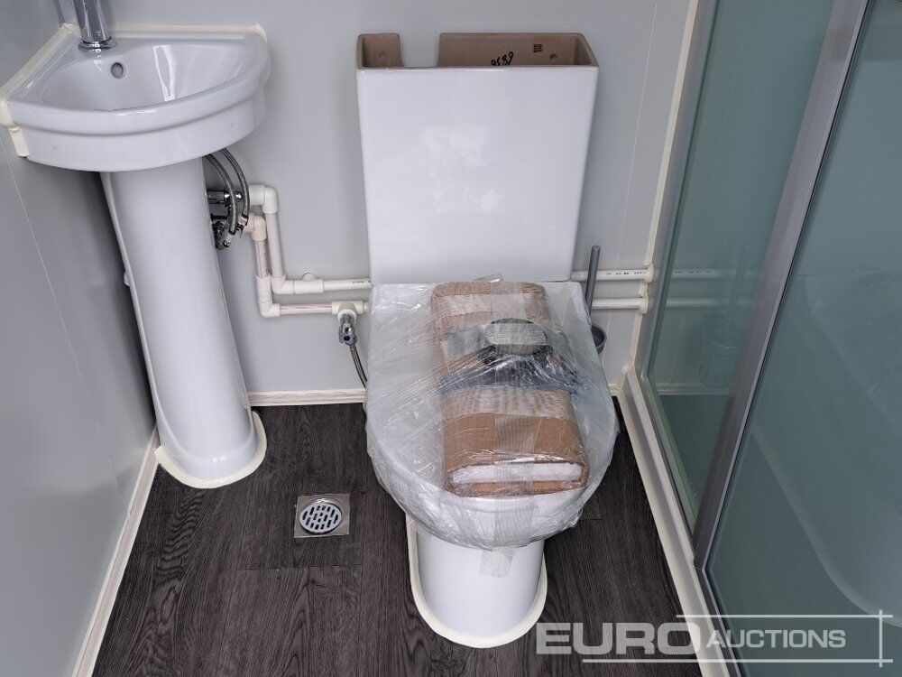 Toilet & Shower Unit (Cannot Be Reconsigned) - Морской контейнер: фото 5 Toilet & Shower Unit (Cannot Be Reconsigned) - Морской контейнер: фото 5
