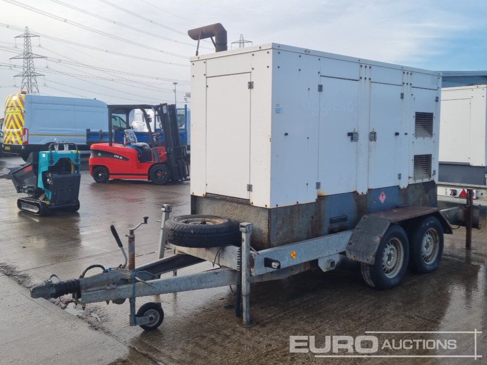 Twin Axle 140 kVA Generator, 4 Cylinder Engine (Control Panel Missing) - Электрогенератор: фото 1 Twin Axle 140 kVA Generator, 4 Cylinder Engine (Control Panel Missing) - Электрогенератор: фото 1