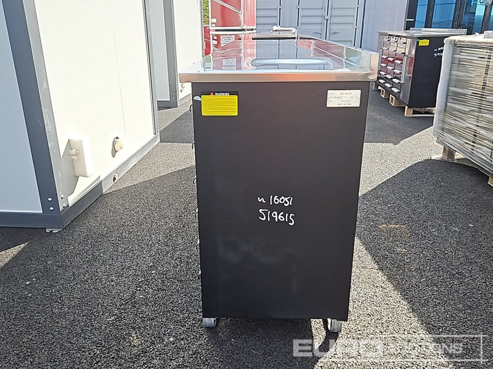 Unused 10' Work Bench, 30 Drawers - Строительное оборудование: фото 2 Unused 10' Work Bench, 30 Drawers - Строительное оборудование: фото 2