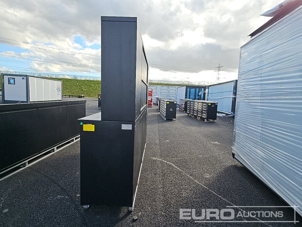 Unused 10' Work Bench, 40 Drawers - Строительное оборудование: фото 2 Unused 10' Work Bench, 40 Drawers - Строительное оборудование: фото 2