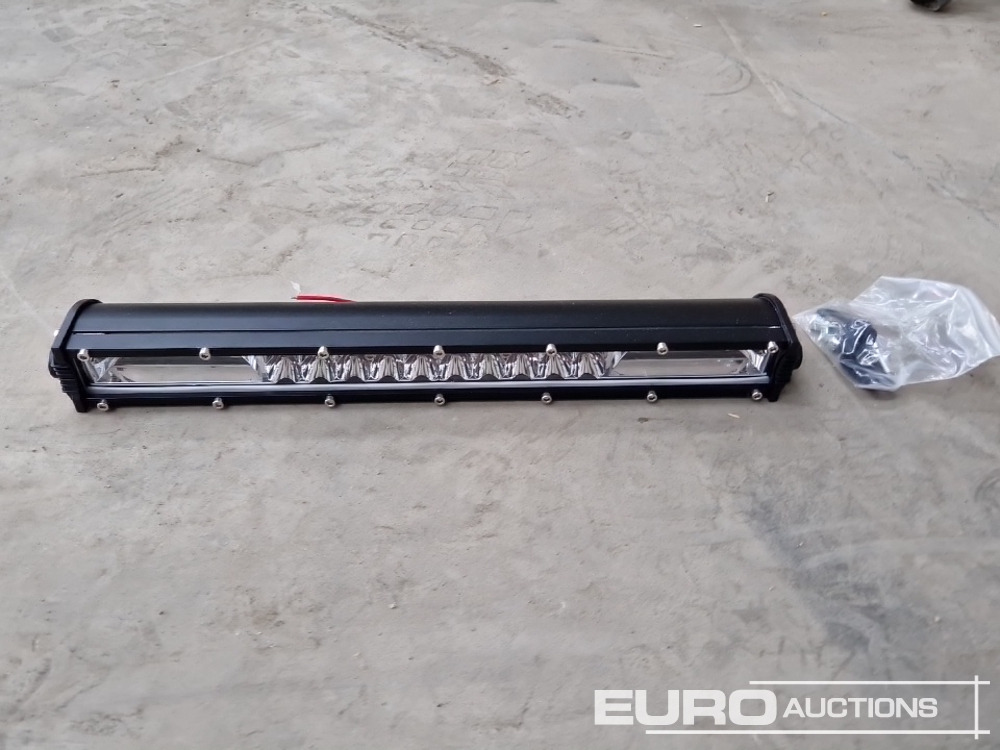 Unused 13" 120W Combo Beam LED Light Bar, Mounting Brackets, IP68 Waterproof - Оборудование для мастерских: фото 1 Unused 13" 120W Combo Beam LED Light Bar, Mounting Brackets, IP68 Waterproof - Оборудование для мастерских: фото 1