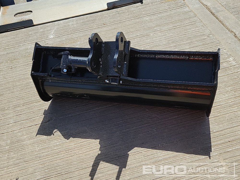 Unused 2025 Captok 32" Hydraulic Tilting Bucket 25mm Pin to suit Mini Excavator - Ковш: фото 4 Unused 2025 Captok 32" Hydraulic Tilting Bucket 25mm Pin to suit Mini Excavator - Ковш: фото 4