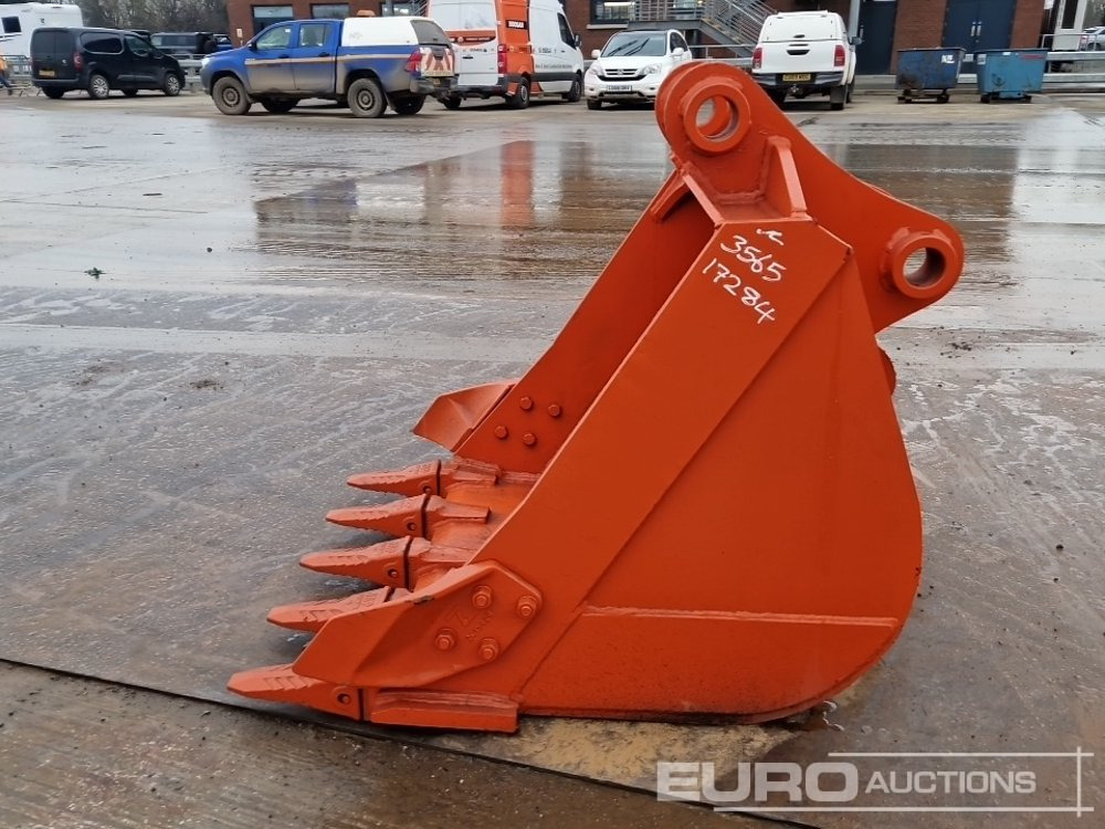 Unused 42" Digging Bucket 65mm Pin to suit 13 Ton Excavator - Ковш: фото 2 Unused 42" Digging Bucket 65mm Pin to suit 13 Ton Excavator - Ковш: фото 2