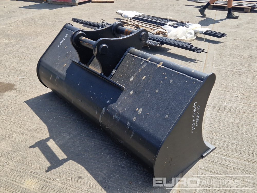 Unused 70" Ditching Bucket 65mm Pin to suit 13 Ton Excavator - Ковш: фото 5 Unused 70" Ditching Bucket 65mm Pin to suit 13 Ton Excavator - Ковш: фото 5