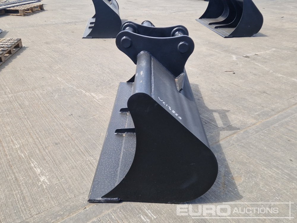 Unused 70" Ditching Bucket 65mm Pin to suit 13 Ton Excavator - Ковш: фото 2 Unused 70" Ditching Bucket 65mm Pin to suit 13 Ton Excavator - Ковш: фото 2