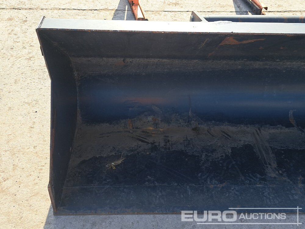 Unused 90" Front Loading Bucket to suit Manitou Telehandler - Ковш: фото 5 Unused 90" Front Loading Bucket to suit Manitou Telehandler - Ковш: фото 5