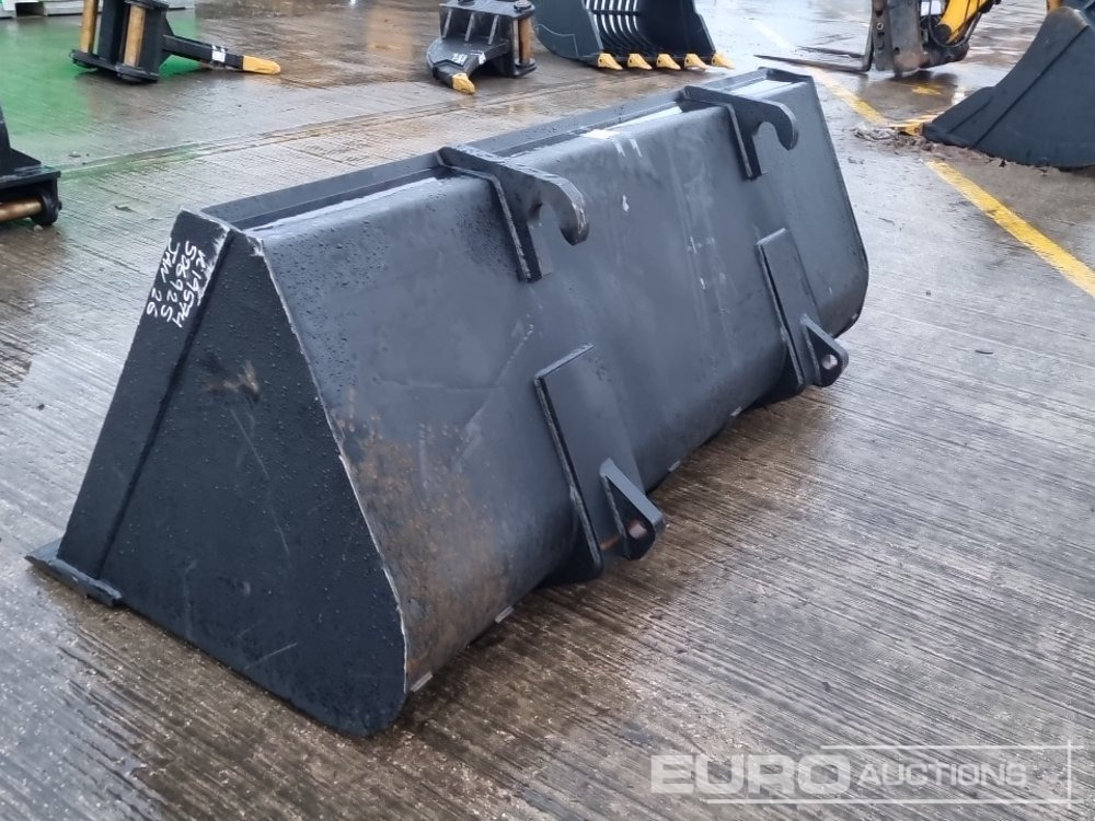 Unused 90" Loading Bucket to suit Telehandler - Ковш: фото 3 Unused 90" Loading Bucket to suit Telehandler - Ковш: фото 3
