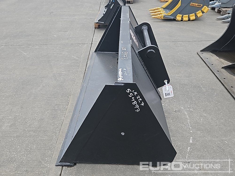 Unused 92" Loading Bucket to suit Manitou Telehandler - Ковш: фото 2 Unused 92" Loading Bucket to suit Manitou Telehandler - Ковш: фото 2