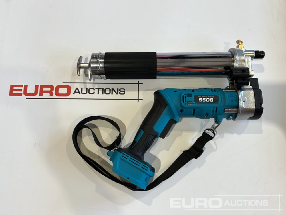 Строительное оборудование Unused Boss 21 Volt Lithium Battery Cordless Grease Gun, 2 Batteries, Case, Shoulder Strap, Extension Pieces & Fittings: фото 12