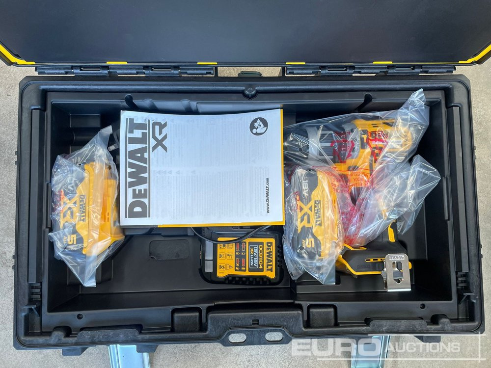 Unused Dewalt DCK266P2 - Строительное оборудование: фото 2 Unused Dewalt DCK266P2 - Строительное оборудование: фото 2