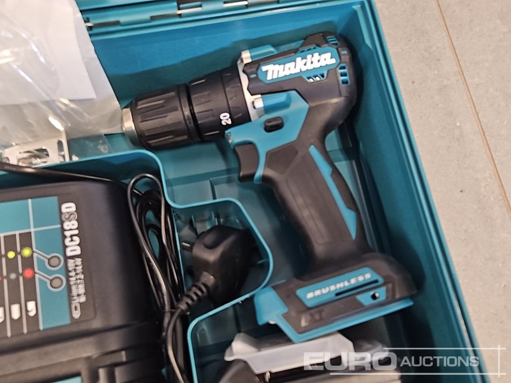 Unused Makita DHP453 18V LXT Combi Dril, Makita DTD152 18V LXT Impact Driver, Battery, Charger, Bit Set - Оборудование для мастерских: фото 4 Unused Makita DHP453 18V LXT Combi Dril, Makita DTD152 18V LXT Impact Driver, Battery, Charger, Bit Set - Оборудование для мастерских: фото 4