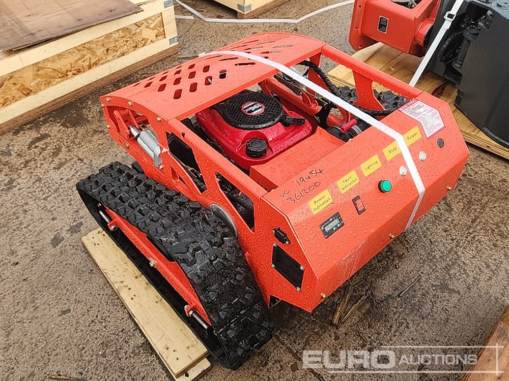 Unused Tracked Remote Control Lawnmower (Remote Control in Office) - Газонокосилка: фото 3 Unused Tracked Remote Control Lawnmower (Remote Control in Office) - Газонокосилка: фото 3