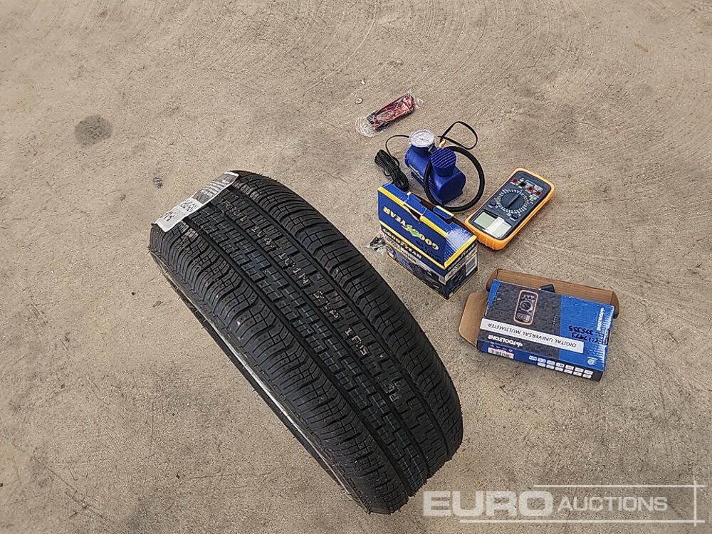 Vehicle Service Kit (12" Tyre, Portable Air Compressor & OBD Scanner) - Оборудование для мастерских: фото 2 Vehicle Service Kit (12" Tyre, Portable Air Compressor & OBD Scanner) - Оборудование для мастерских: фото 2