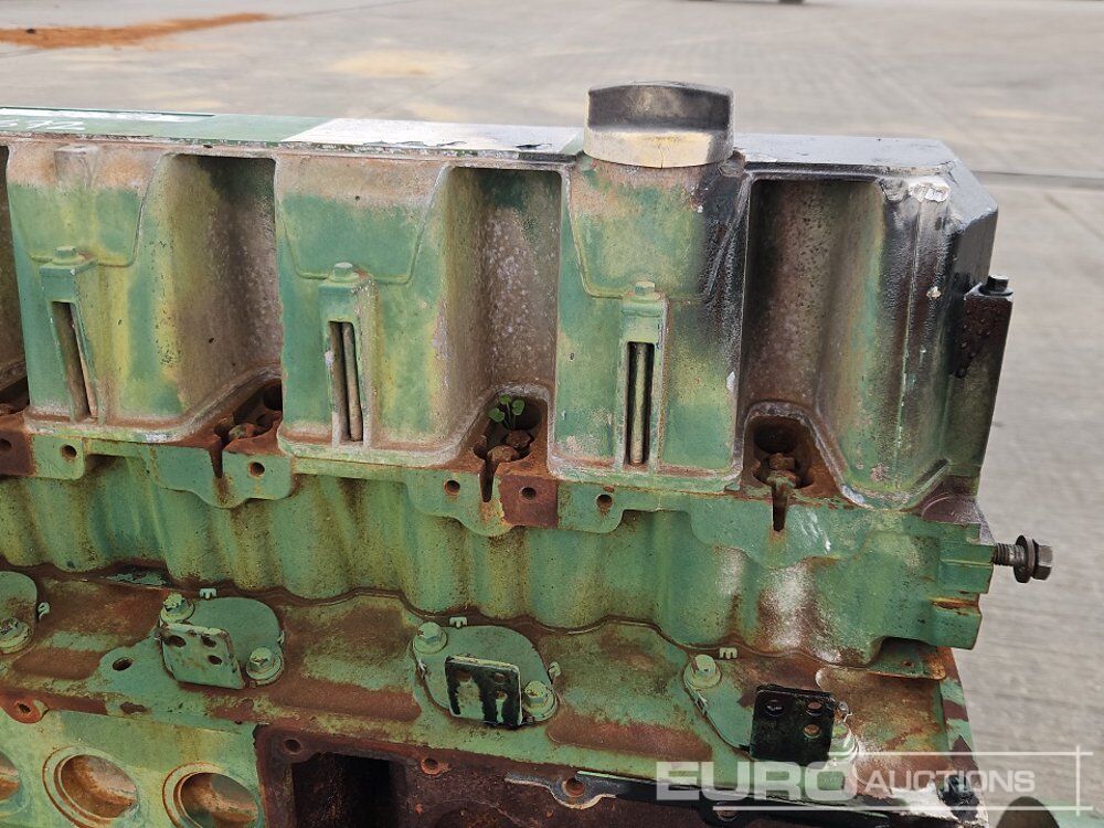 Двигатель Volvo 6 Cylinder Engine Block: фото 11 Двигатель Volvo 6 Cylinder Engine Block: фото 11