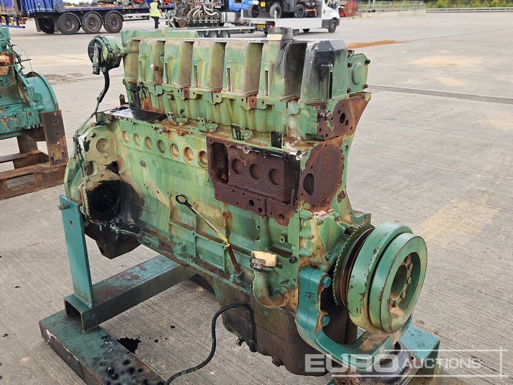 Двигатель Volvo 6 Cylinder Engine Block: фото 7 Двигатель Volvo 6 Cylinder Engine Block: фото 7
