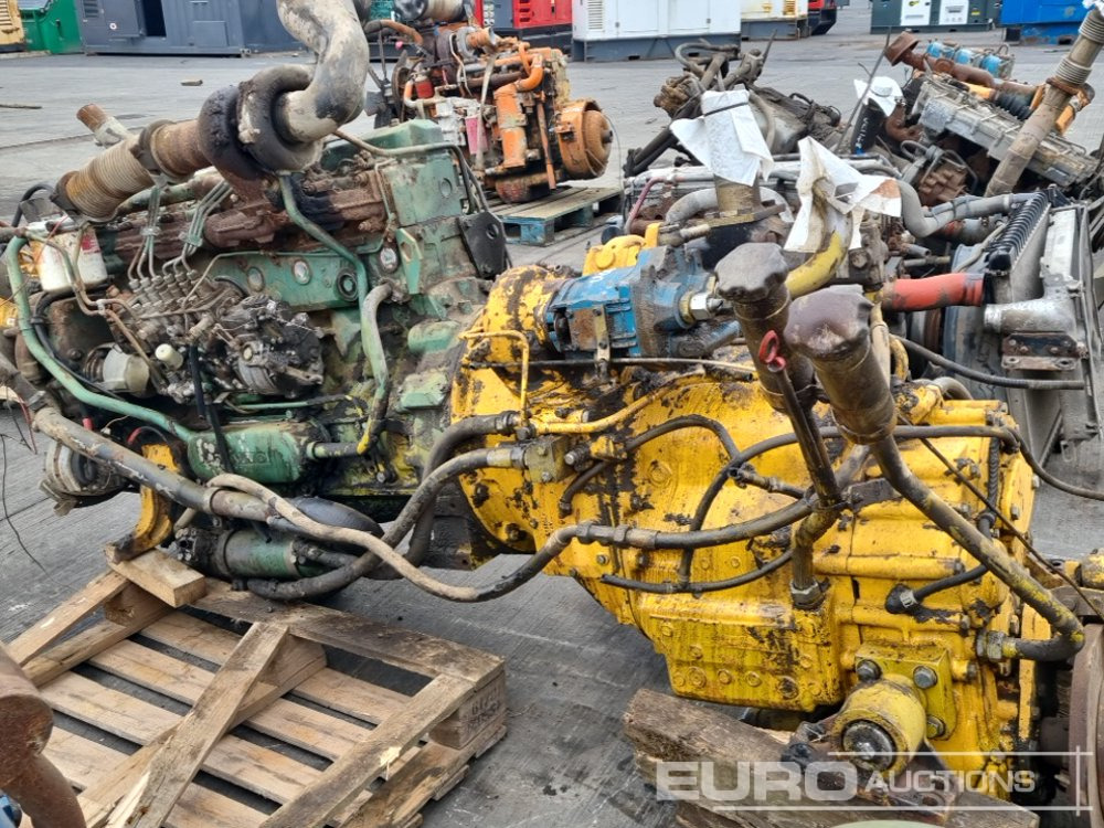 Volvo 6 Cylinder Engine, Gearbox, Pump - Двигатель: фото 2 Volvo 6 Cylinder Engine, Gearbox, Pump - Двигатель: фото 2