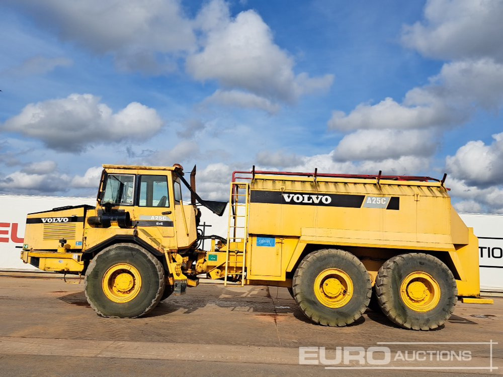 Volvo A25C - Сочленённый самосвал: фото 2 Volvo A25C - Сочленённый самосвал: фото 2