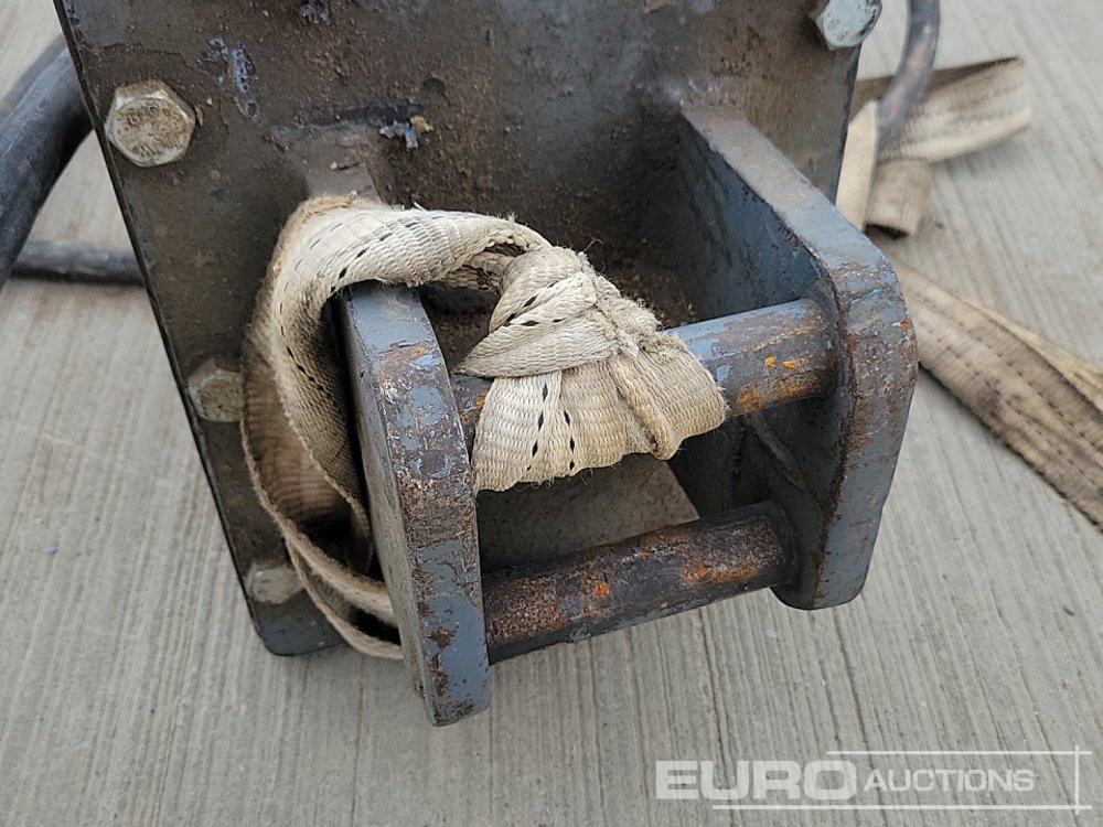 Гидромолот Volvo HB100: фото 9