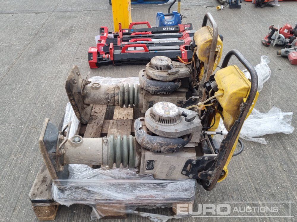 Wacker Neuson Petrol Trench Compactor - Трамбовка: фото 2 Wacker Neuson Petrol Trench Compactor - Трамбовка: фото 2