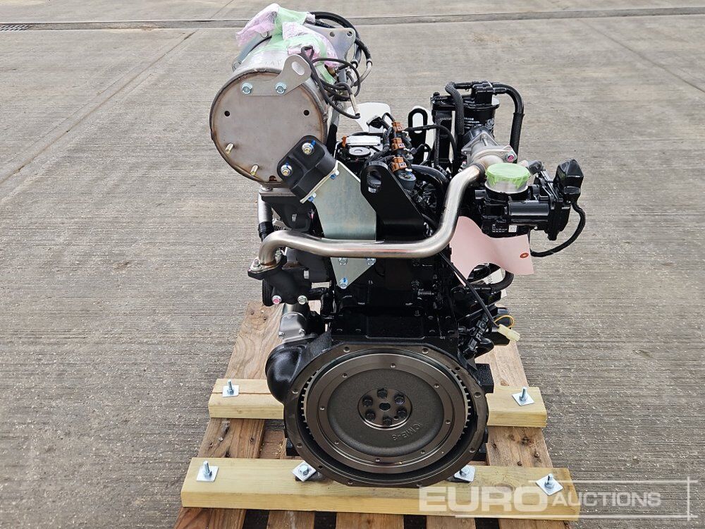 Yanmar 3 Cylinder Engine - Двигатель: фото 4 Yanmar 3 Cylinder Engine - Двигатель: фото 4