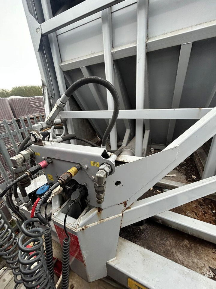 Legras - Полуприцеп с подвижным полом: фото 3 Legras - Полуприцеп с подвижным полом: фото 3