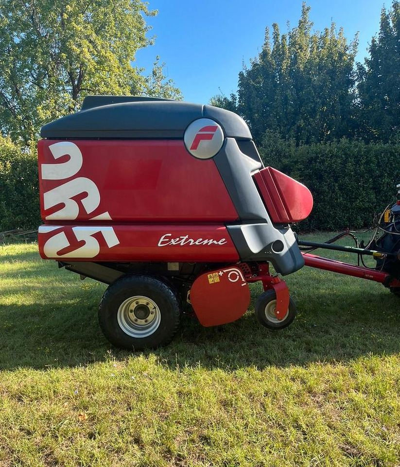Rotopressa usata Feraboli EXTREME 265 HT - Пресс-подборщик рулонный: фото 4 Rotopressa usata Feraboli EXTREME 265 HT - Пресс-подборщик рулонный: фото 4