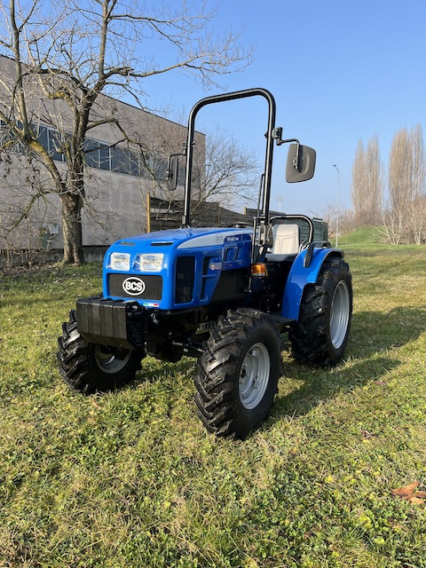 Trattore nuovo BCS VIVID DTC 35 RS - Минитрактор: фото 1 Trattore nuovo BCS VIVID DTC 35 RS - Минитрактор: фото 1