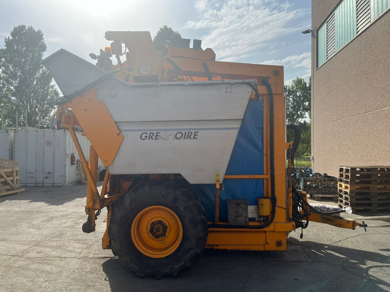 Vendemmiatrice usata Grégoire G60I - Уборочная машина для винограда: фото 3 Vendemmiatrice usata Grégoire G60I - Уборочная машина для винограда: фото 3